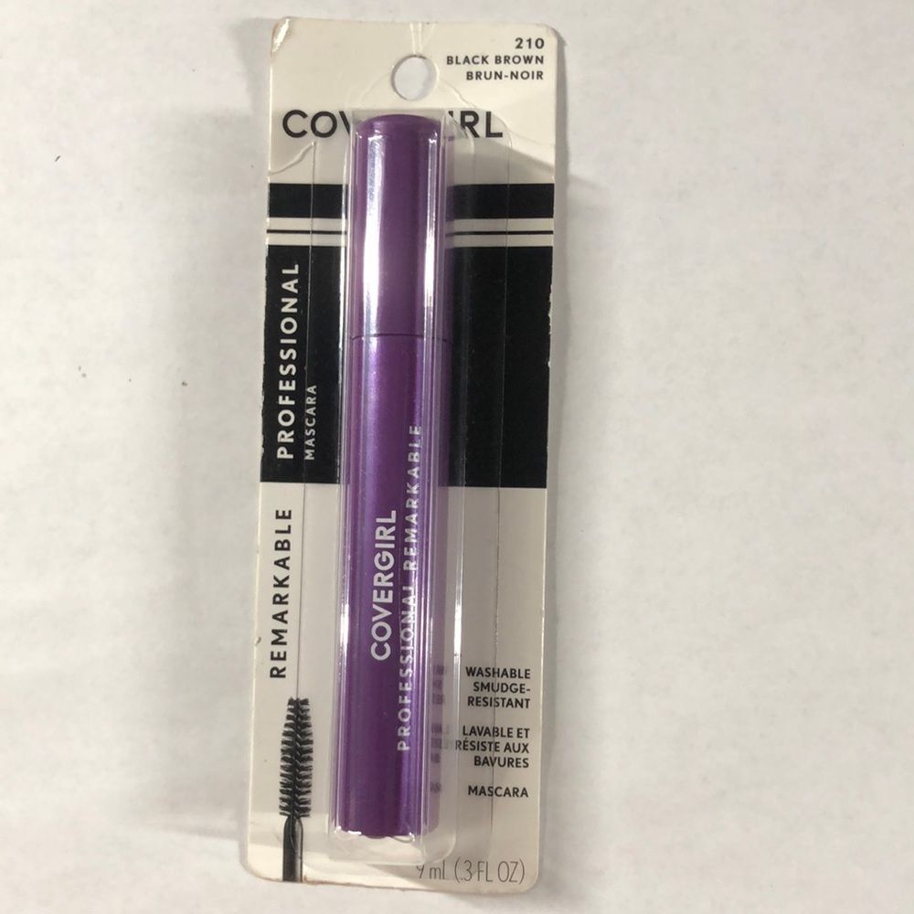 Covergirl Professional Remarkable Mascara 210 Black Brown NEW NIP